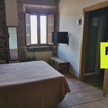 Hostal Rural Ioar Sorlada Buitenkant foto
