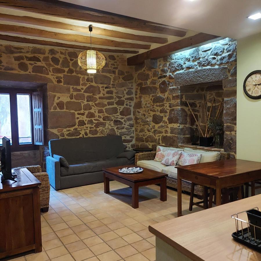 Hostal Rural Ioar Sorlada Buitenkant foto
