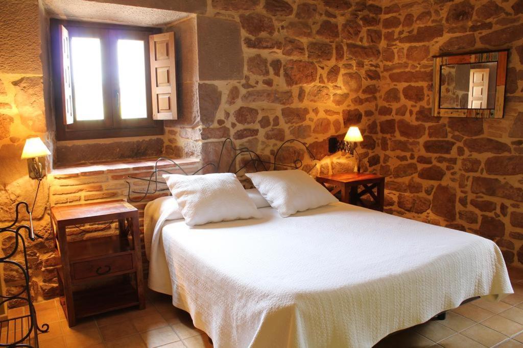 Hostal Rural Ioar Sorlada Buitenkant foto