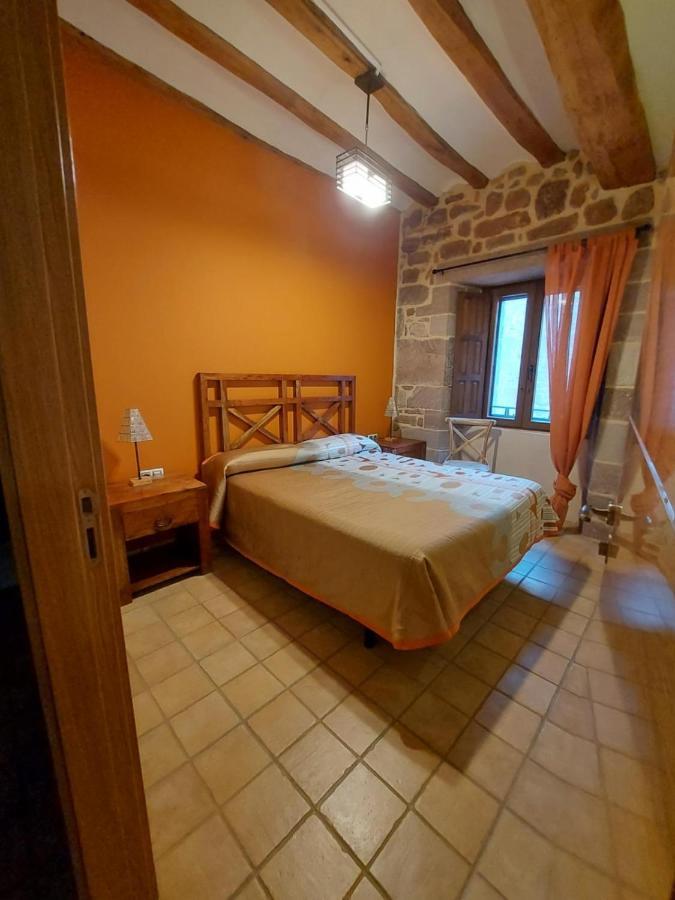 Hostal Rural Ioar Sorlada Buitenkant foto